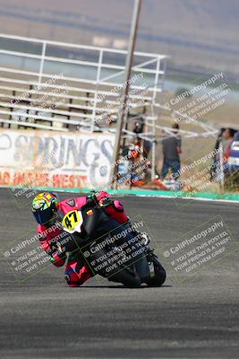 media/Jun-04-2022-WERA (Sat) [[b852bbbd55]]/Practice Races/5-750cc and up novices/